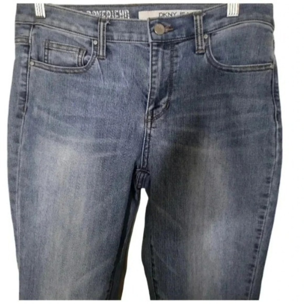 DKNY Bleeker Boyfriend Jeans Women's Size 6 Medium Wash Stretch